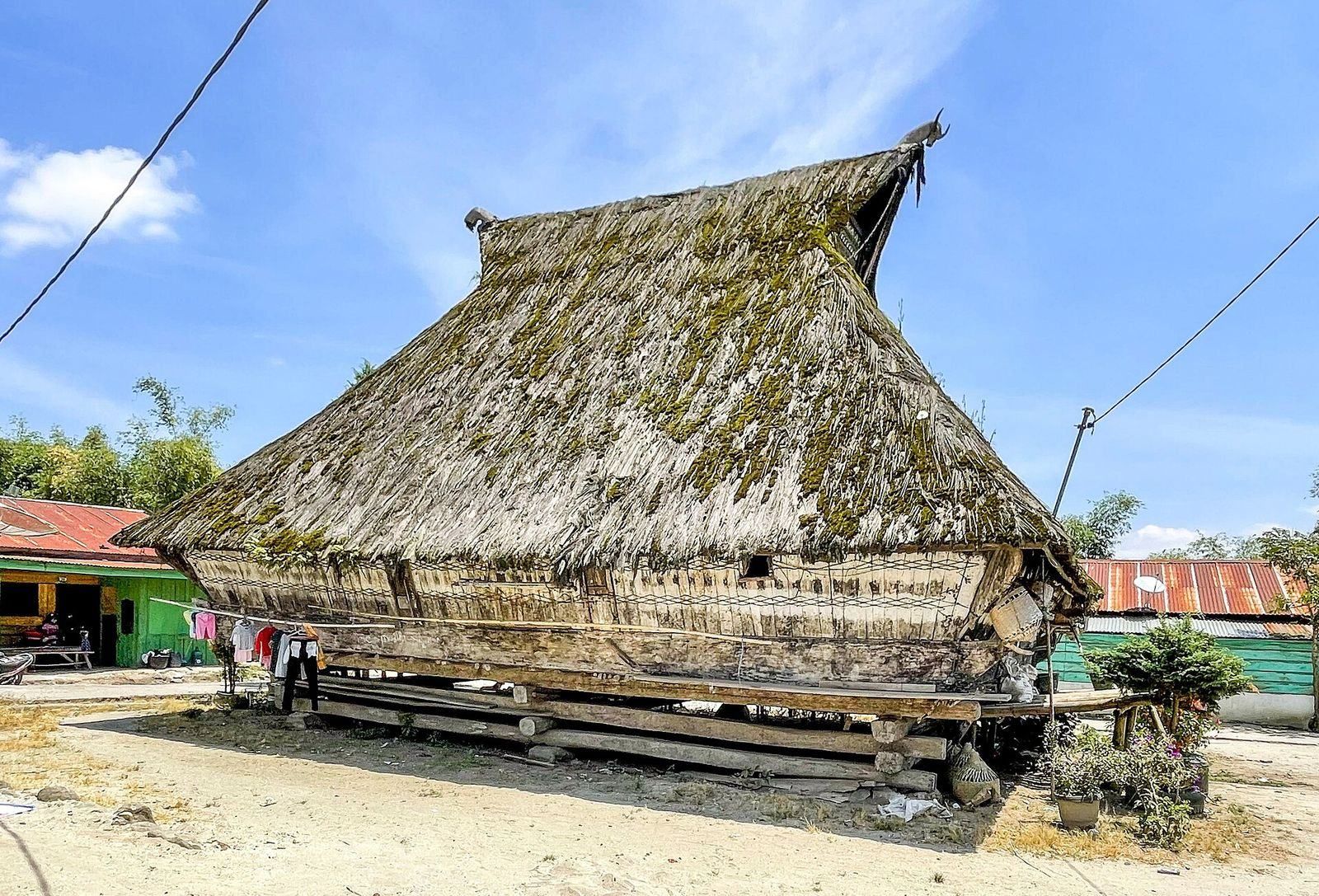 Rumah Siwaluh Jabu