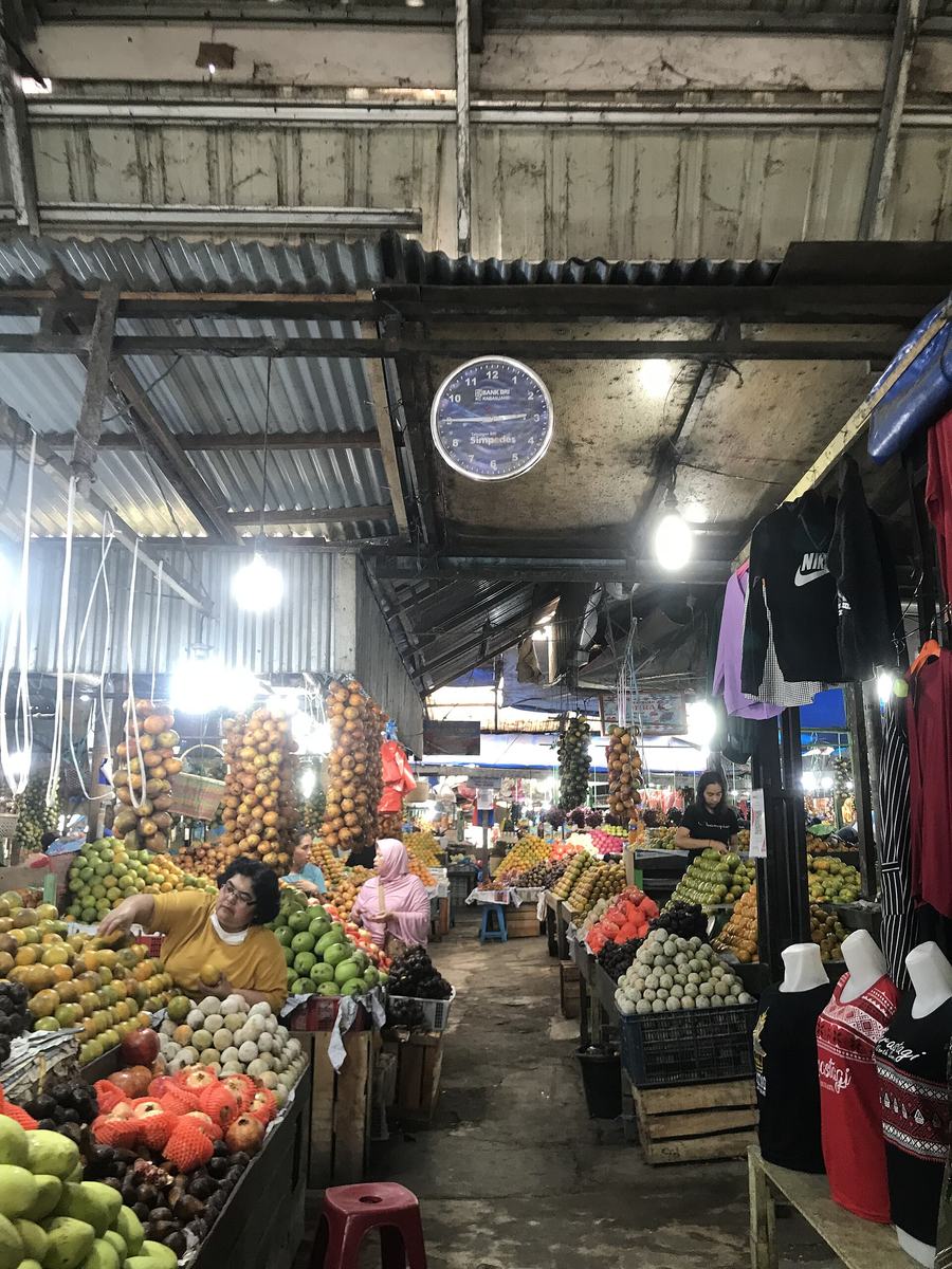 Pasar Buah Berastagi